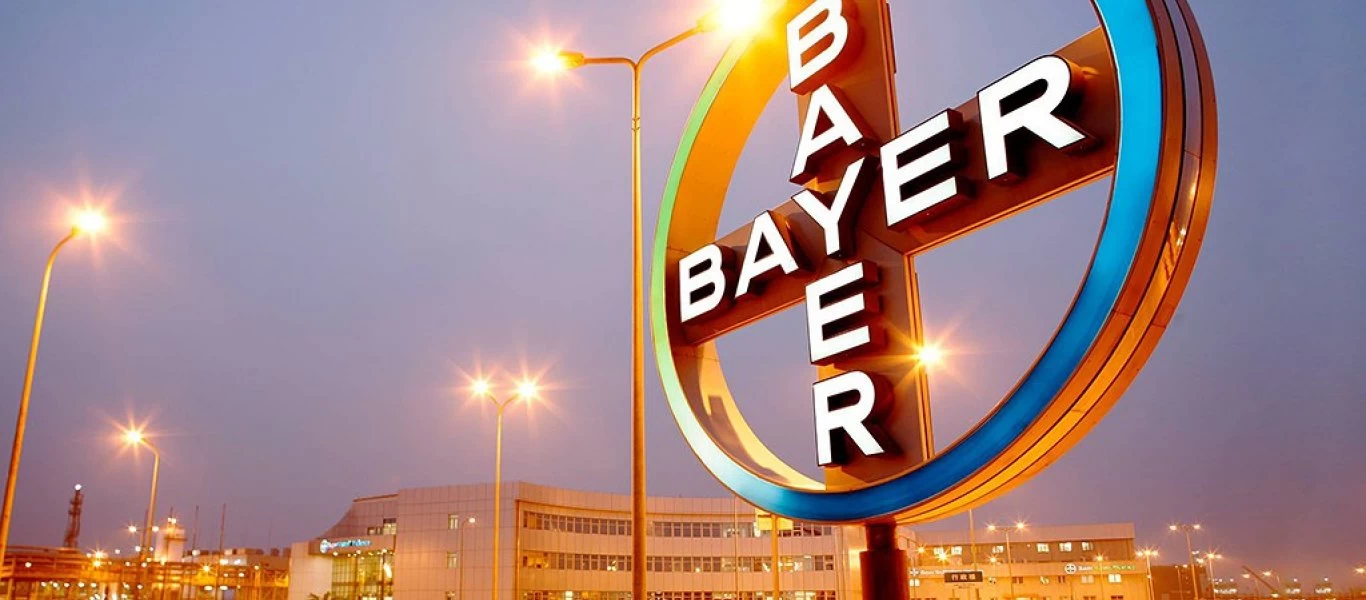 Ο Guardian «δίνει» Έλληνες δημοσιογράφους που προωθούσαν συμφέροντα της Bayer